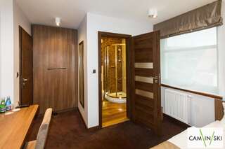 Отели типа «постель и завтрак» Villa Cam In Ski Зеленец Классический двухместный номер с 1 кроватью-5