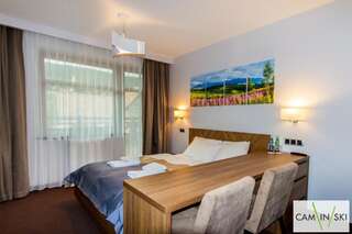 Отели типа «постель и завтрак» Villa Cam In Ski Зеленец Четырехместный номер с террасой и двуспальными кроватями размера «queen-size»-3